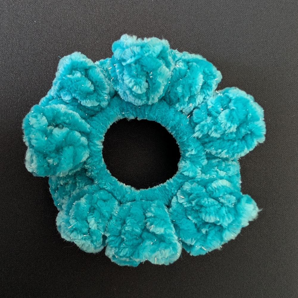 Juicy Couture Luxe Velour Sparkle Scrunchie - Blue Crush